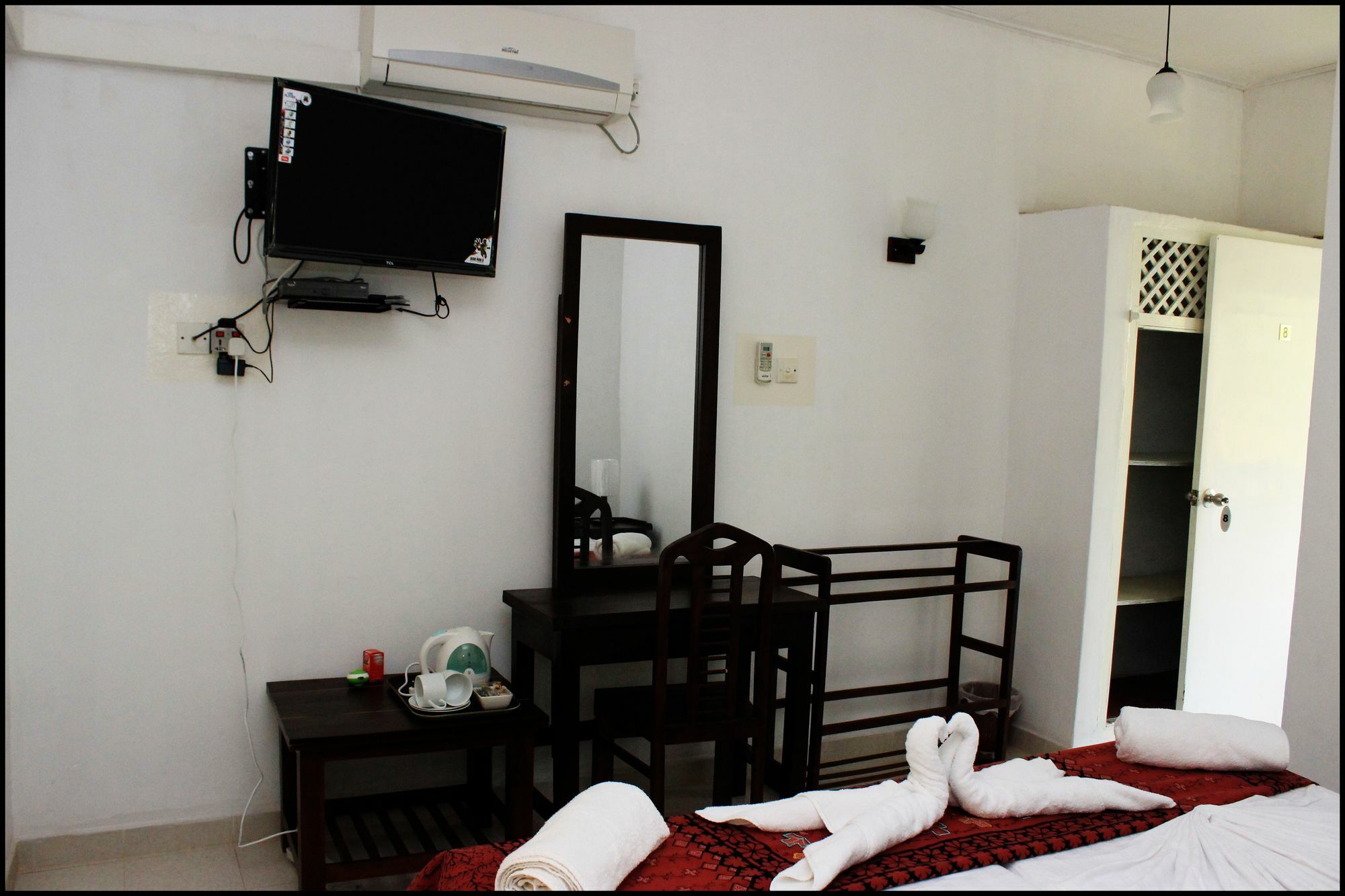 Mount Villa Dehiwala-Mount Lavinia Buitenkant foto